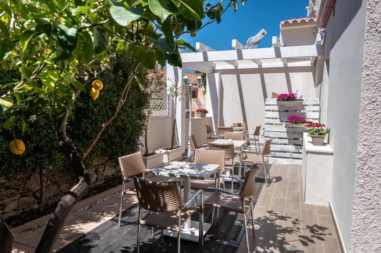 Marme Hotel San Teodoro  Luaran gambar